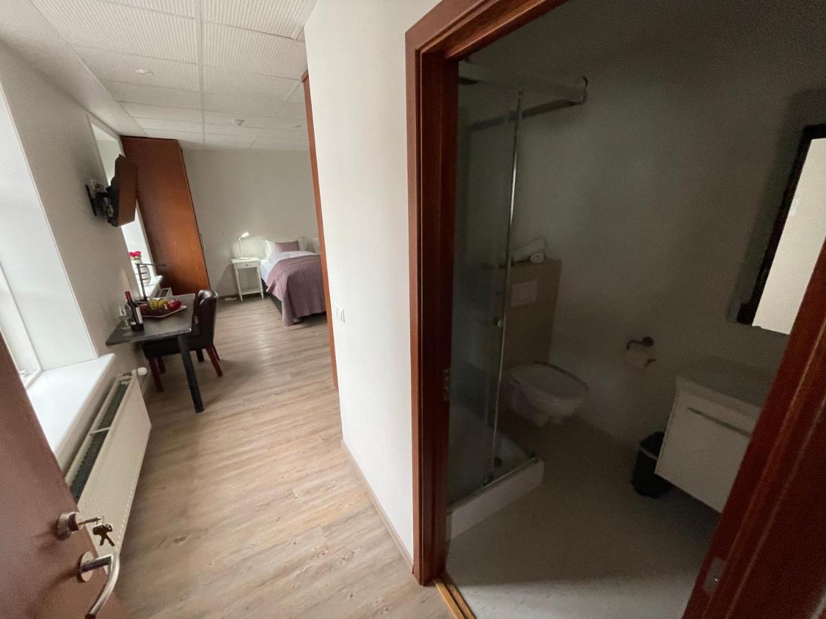 600 Guesthouse Акурейрі Екстер'єр фото