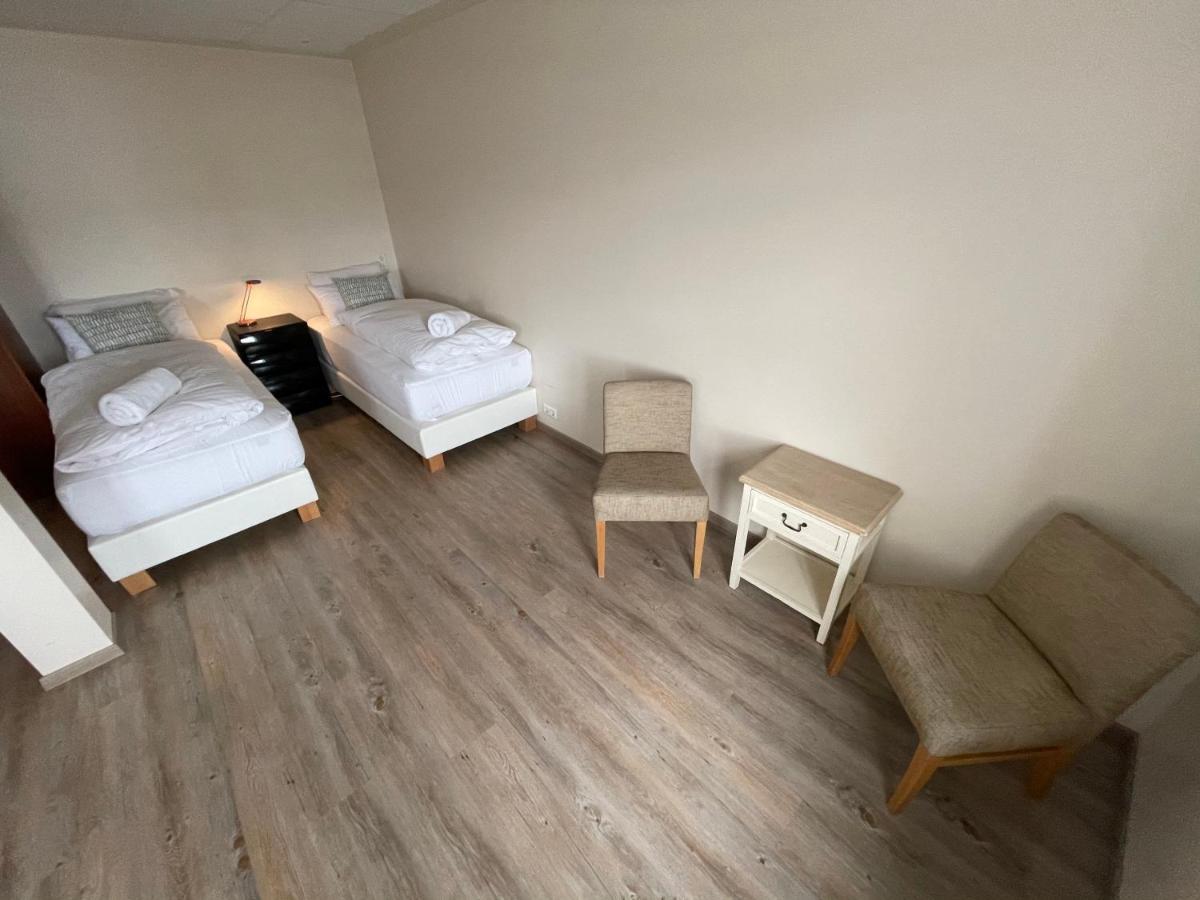 600 Guesthouse Акурейрі Екстер'єр фото