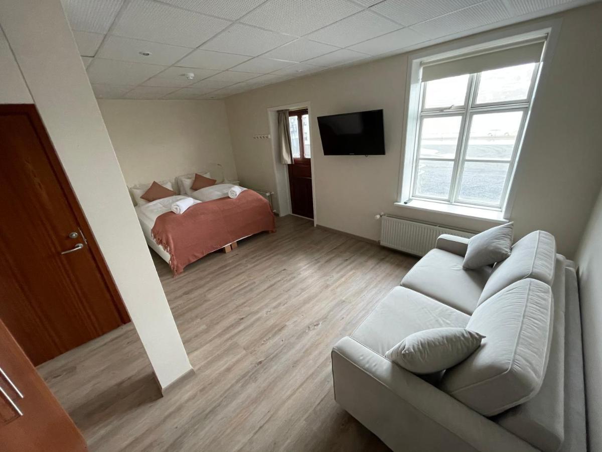 600 Guesthouse Акурейрі Екстер'єр фото