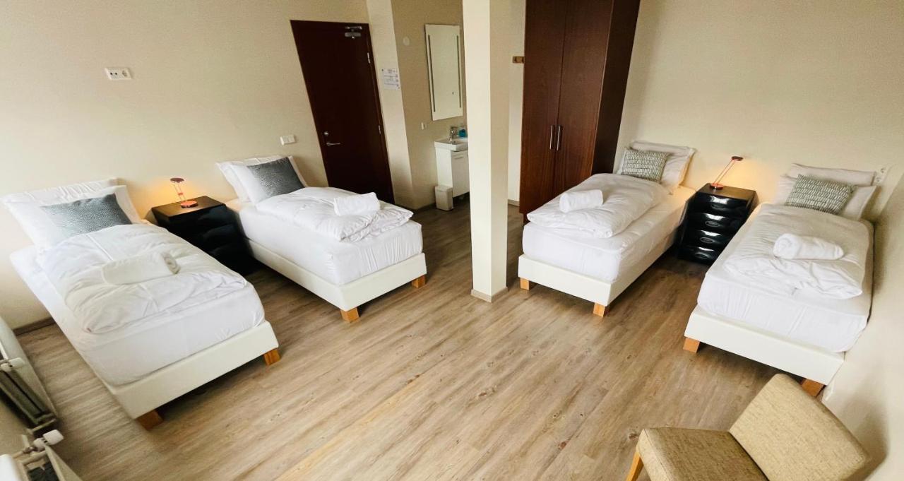 600 Guesthouse Акурейрі Екстер'єр фото