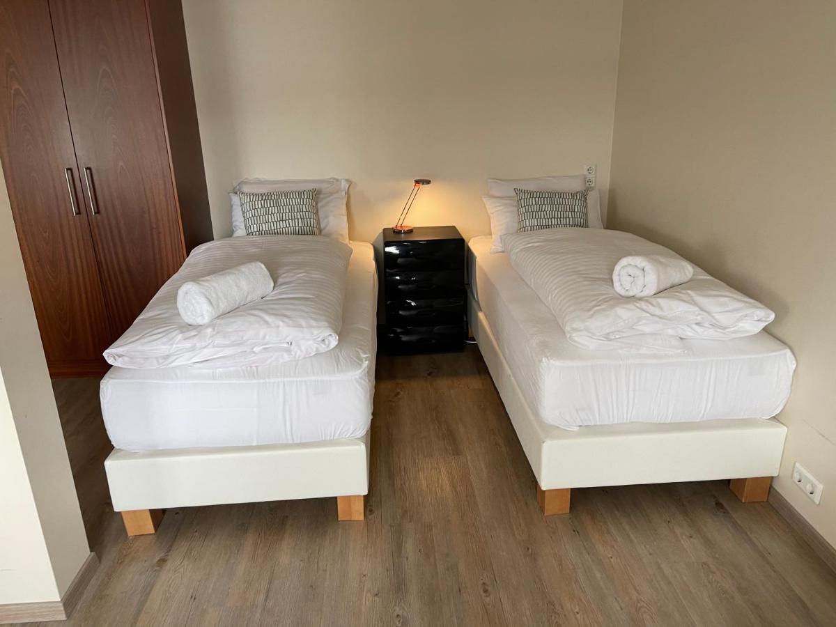 600 Guesthouse Акурейрі Екстер'єр фото